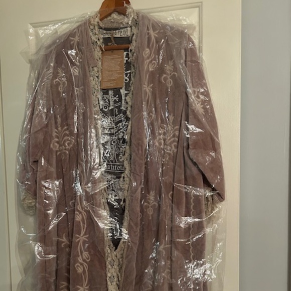 Magnolia Pearl O'Leary Cotton Velvet Coat - Picture 11 of 11